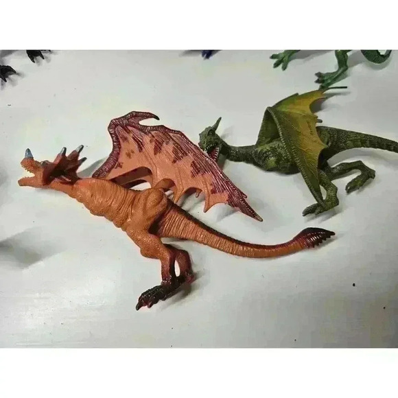 Lot Of 6 Detailed Fantasy Medieval DRAGON Figures PVC Toy - Picture 4 of 6